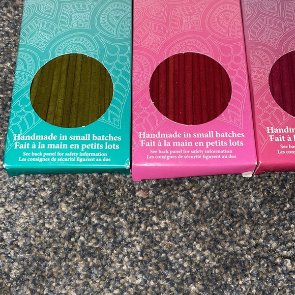 Energy Cleansing 4 Piece Smudge Kit with 5 Packs of Chakra Incense - Picture 6 of 14